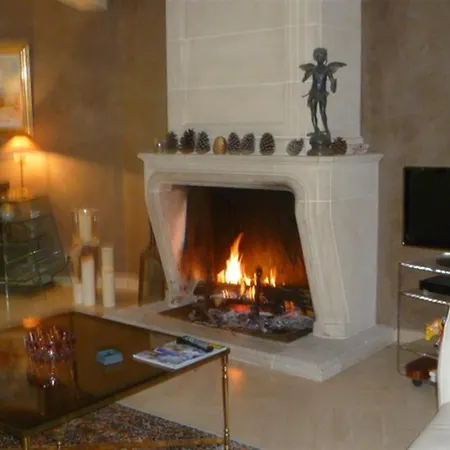 Bois Joli De La Freyere